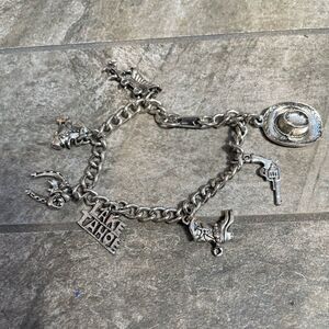 Vintage silver tone Lake Tahoe charm bracelet